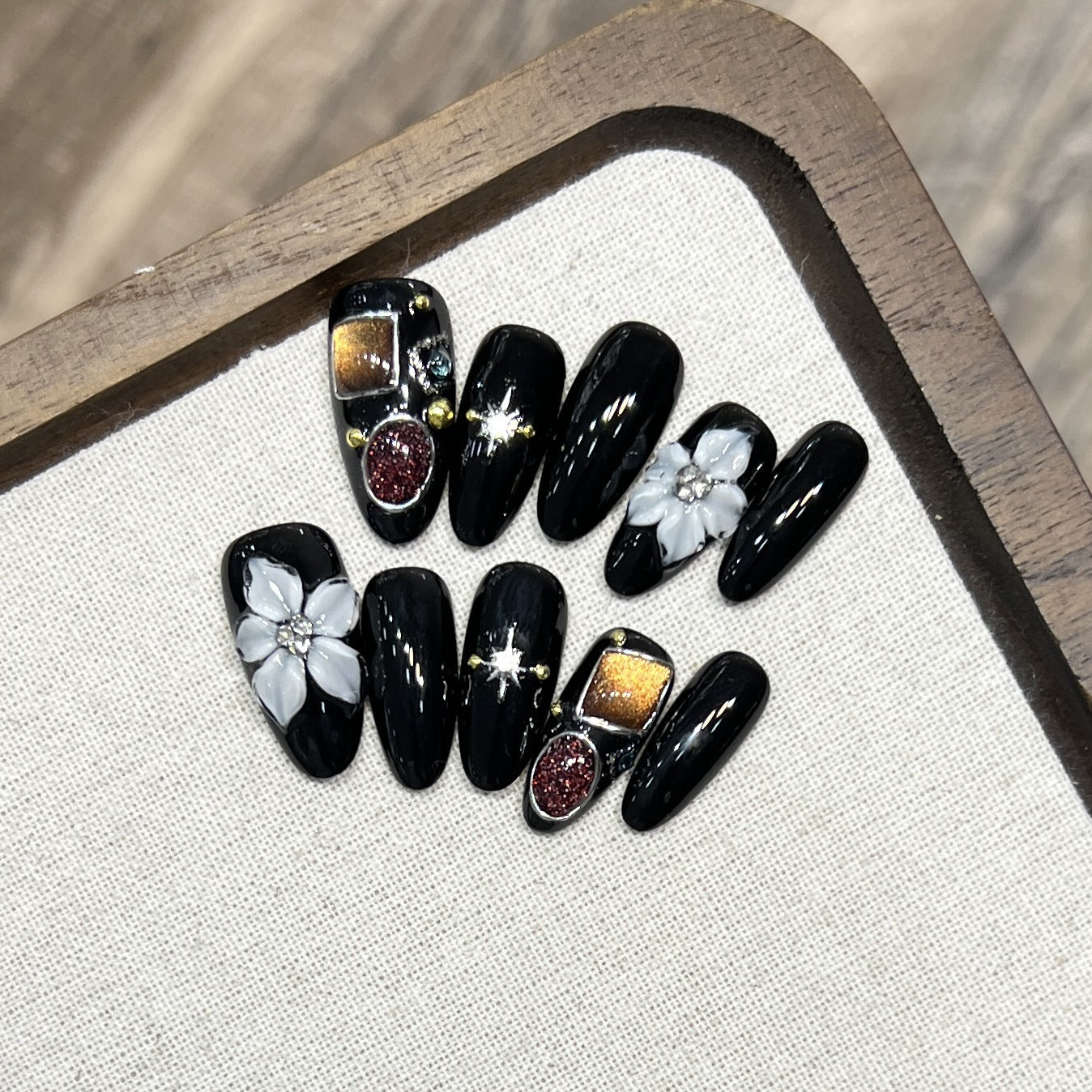 Black Cat Eye Floral 3D