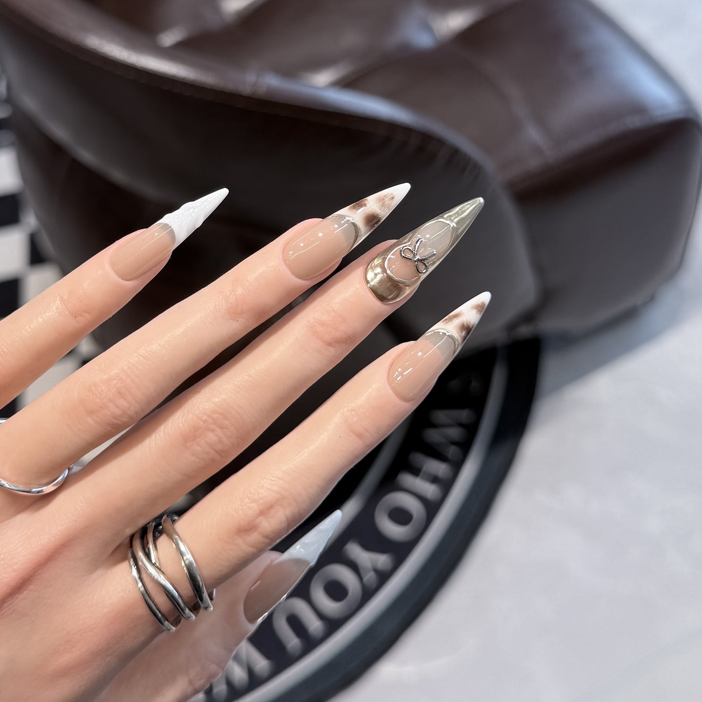 Nude Chrome French Leopard