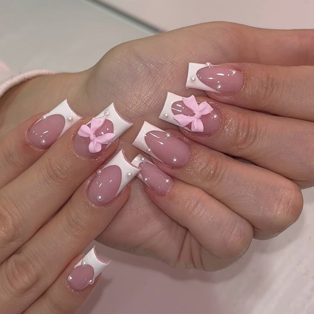 Pink French Bow Pearl