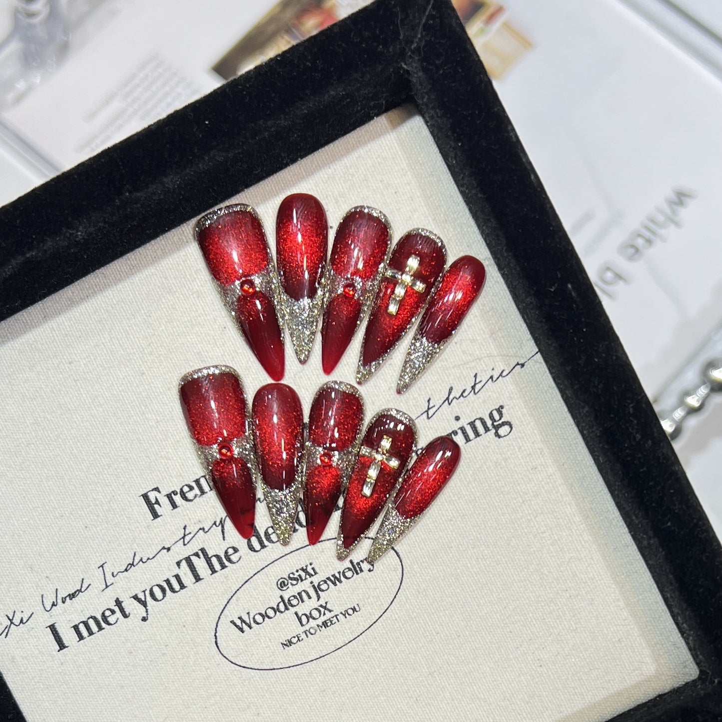 Pink Cat Eye Glitter French