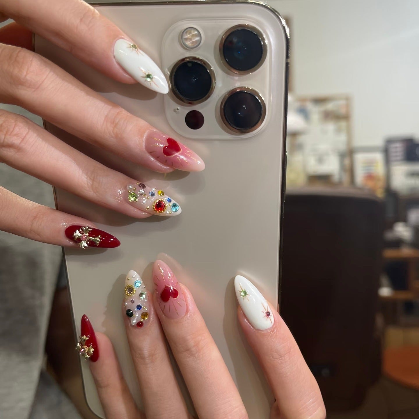 Gold Hand-Painted Press-On Nails