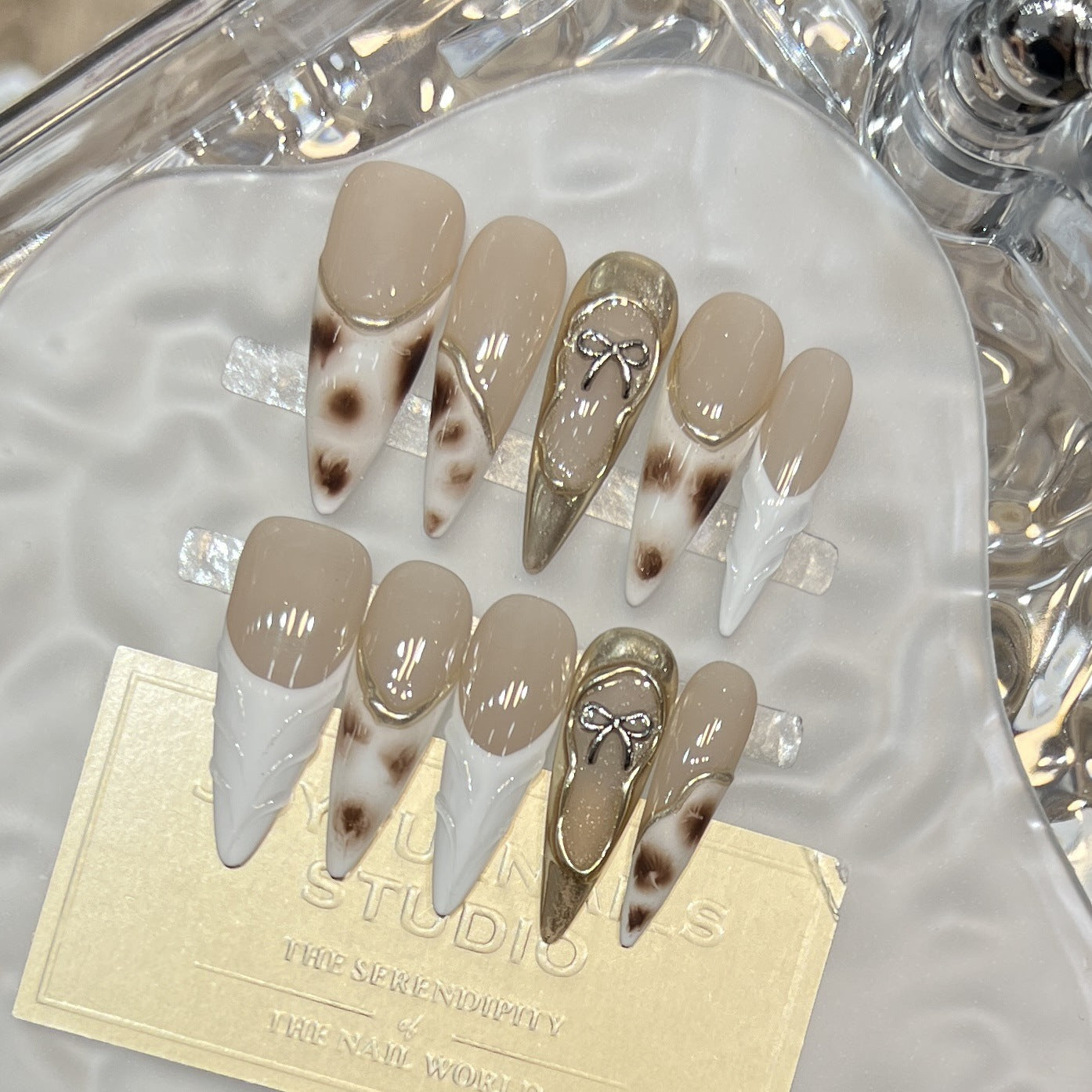 Nude Chrome French Leopard