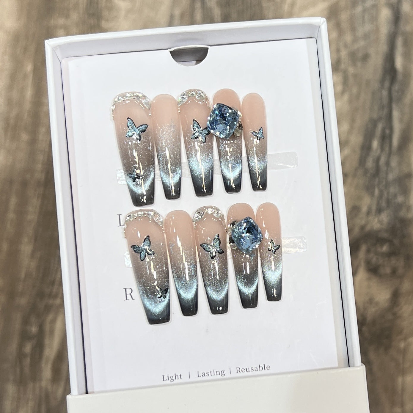 Blue Cat Eye French Crystal