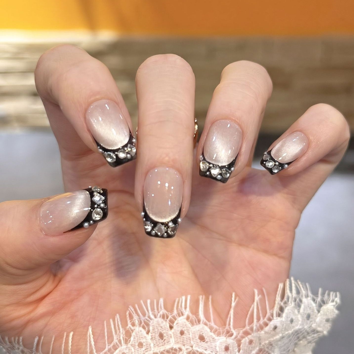 Black Cat Eye French Crystal