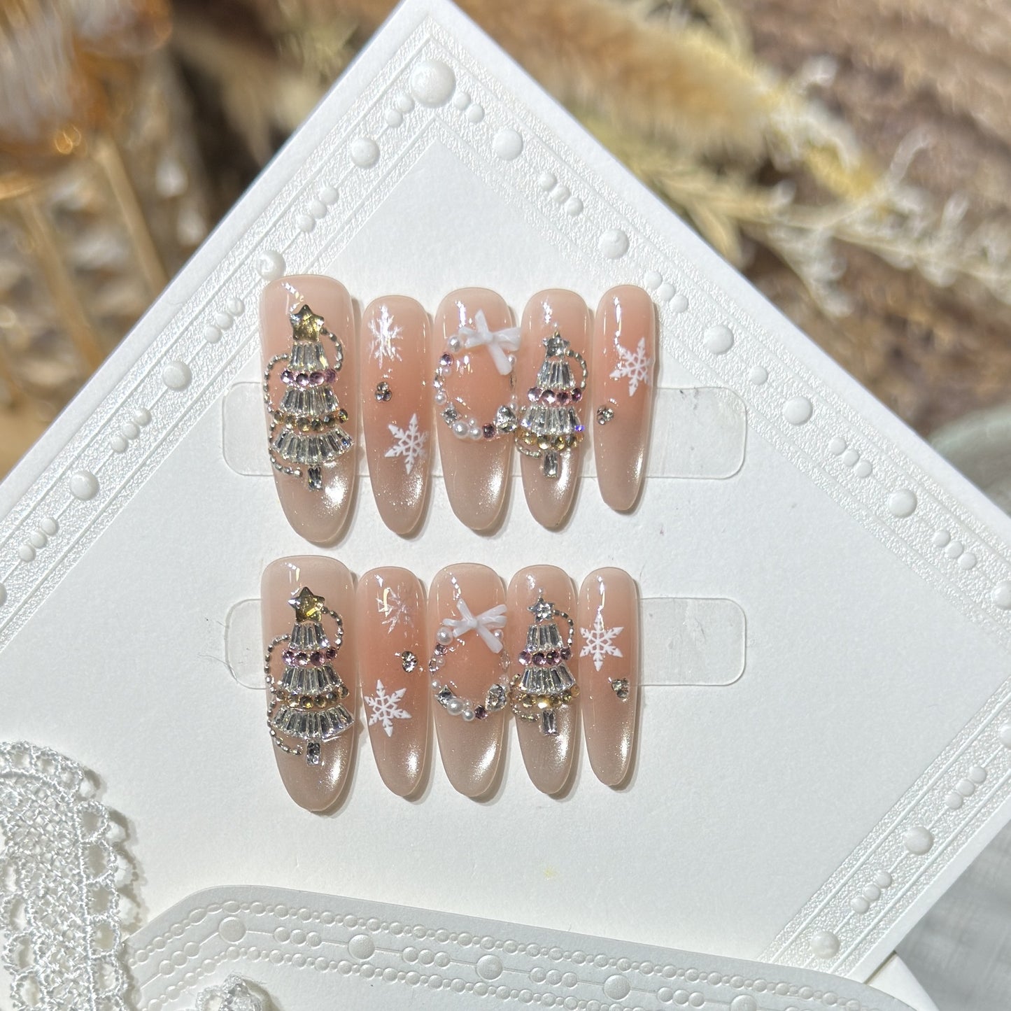 Nude Cat Eye Floral Christmas Snowflake