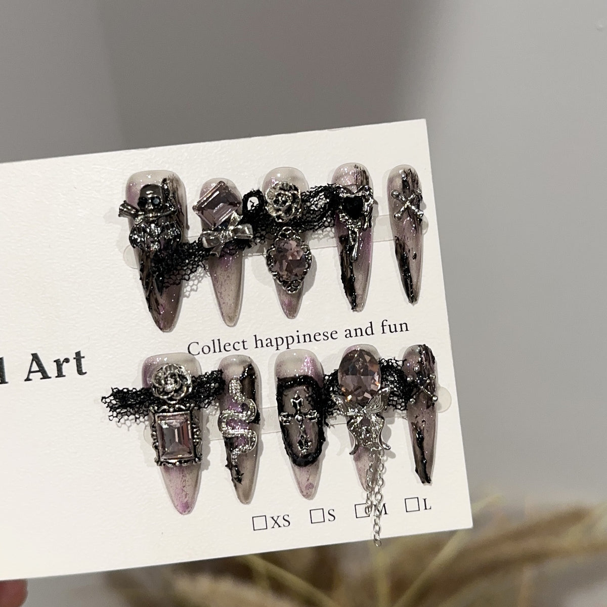 Magic Castle Long Stiletto Halloween — packaging with nail file, jelly tabs and glue