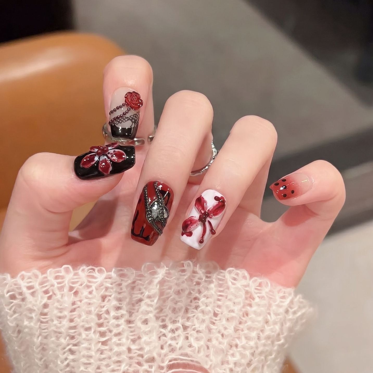 Black Floral Press-On Nails