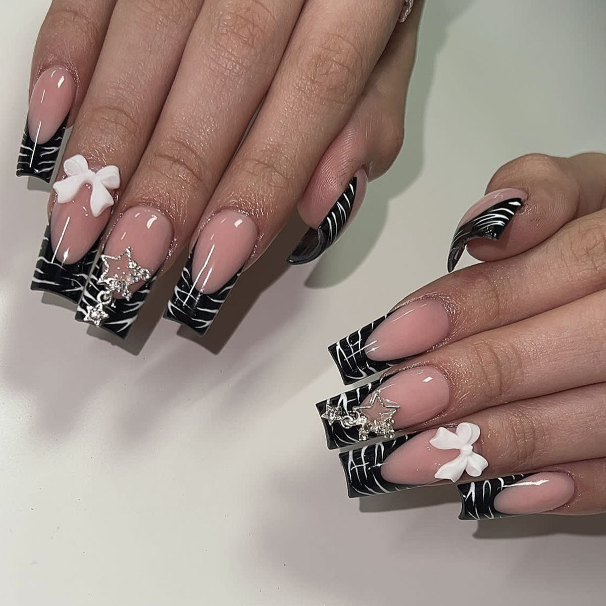 White French Bow Zebra Stars