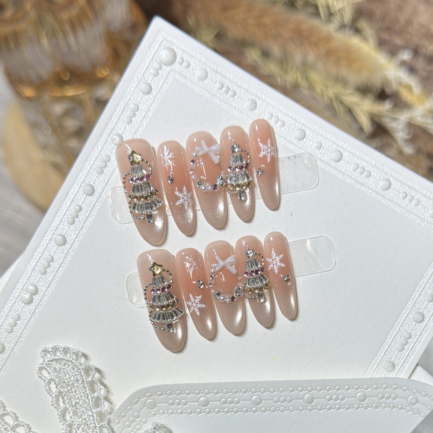 Nude Cat Eye Floral Christmas Snowflake