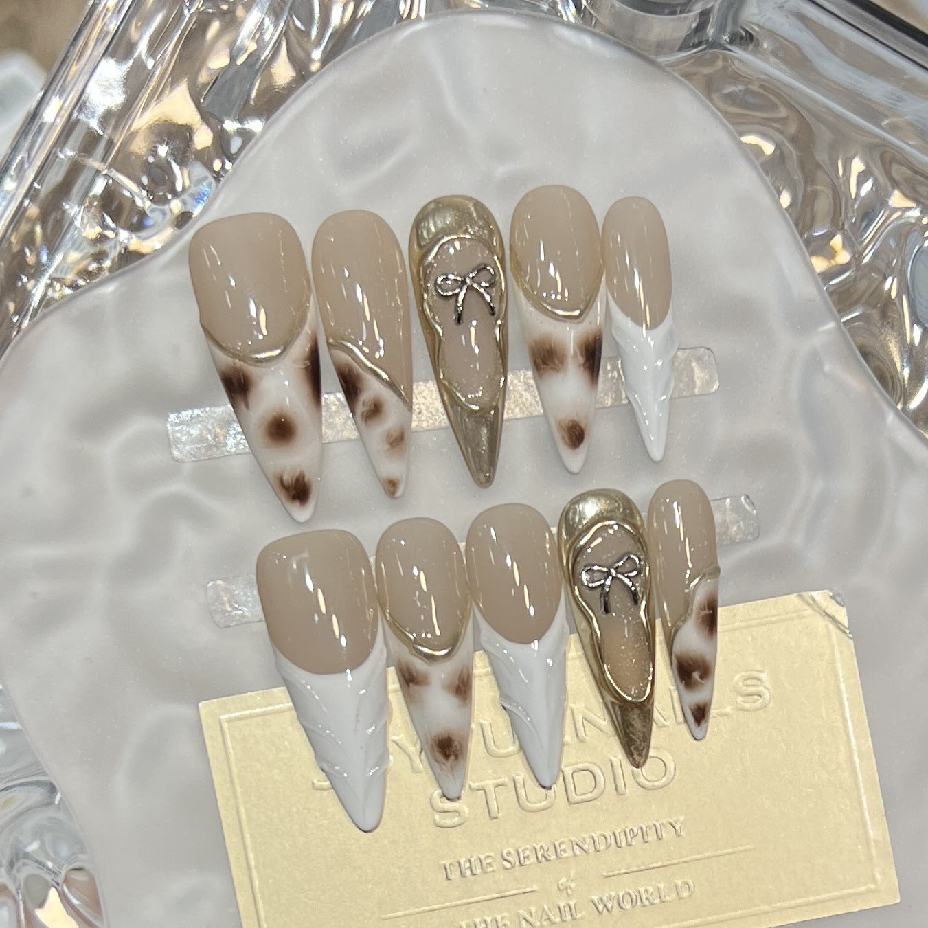 Nude Chrome French Leopard