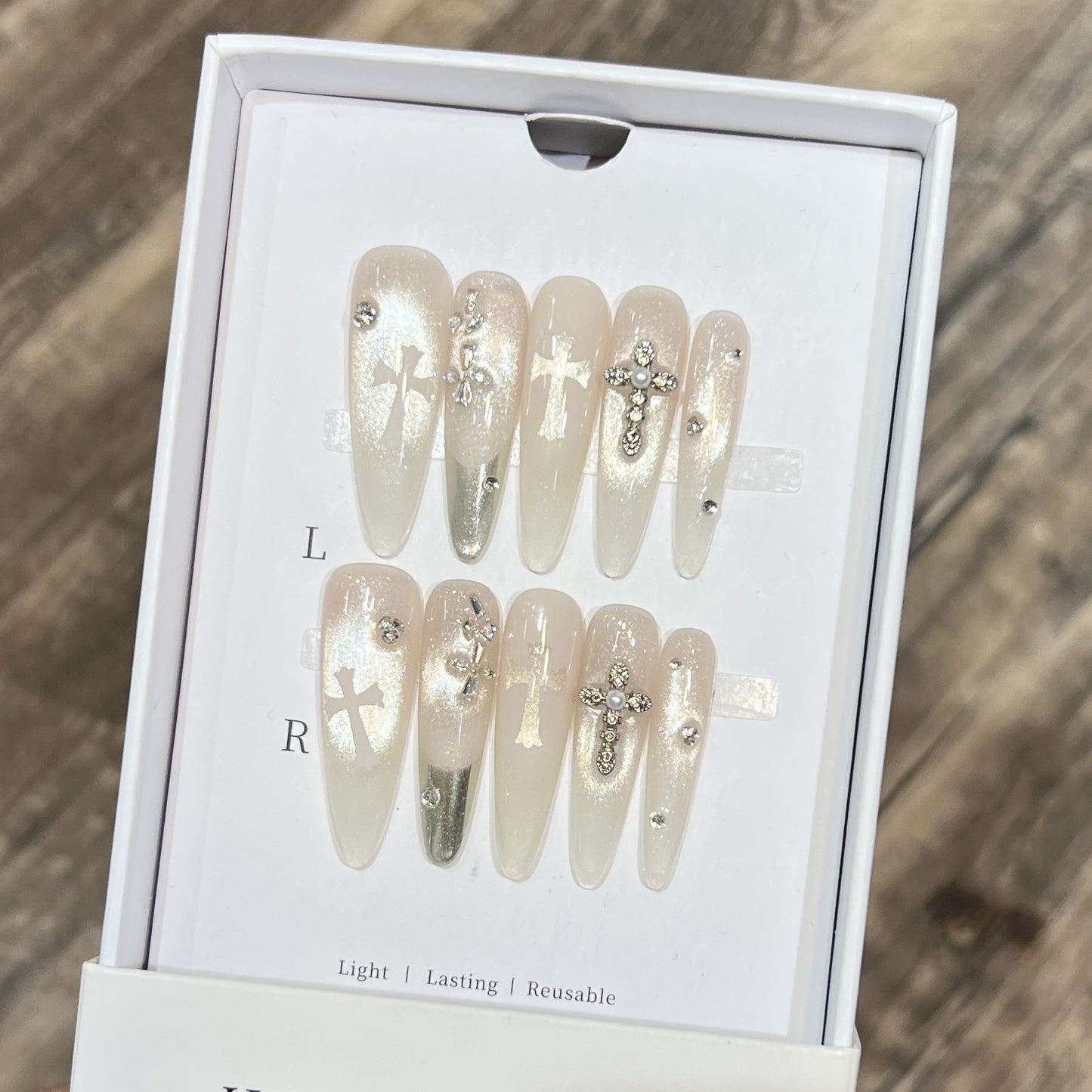 Cat Eye Chrome French