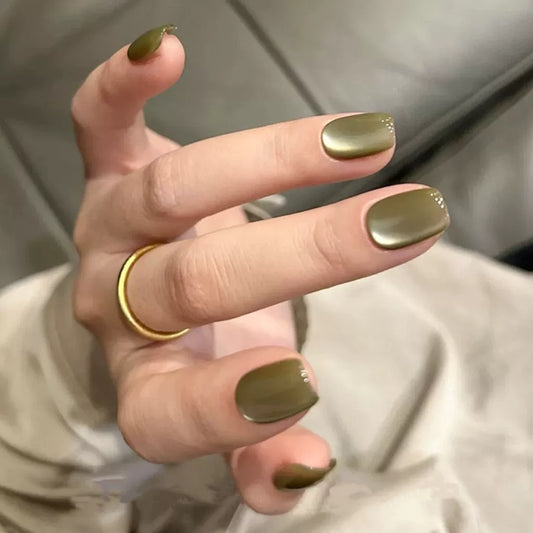White Cat Eye Press-On Nails